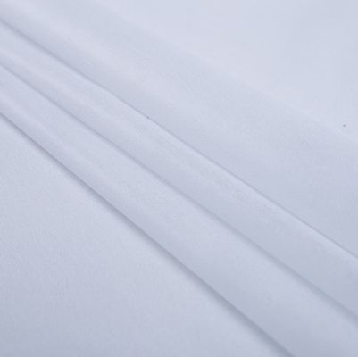 Gaoxin 25G Hard Chemical Bond Nonwoven Embroidery Backing Interlining voor witte kleur