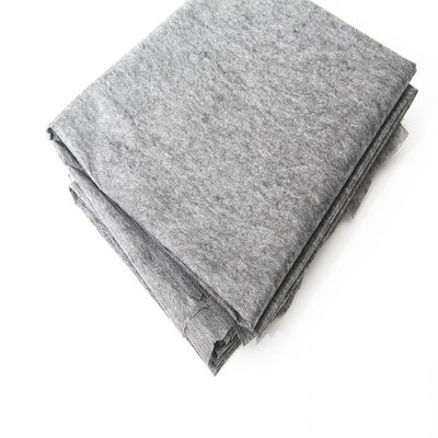 Geborduurde polyester dubbelpuntige niet-geweven fuseerbare interlinings voor kledingstukken